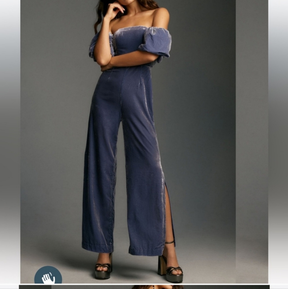 BY ANTHROPOLOGIE THE FEMME VELVET JUMPSUIT SIZE 8 NWOT